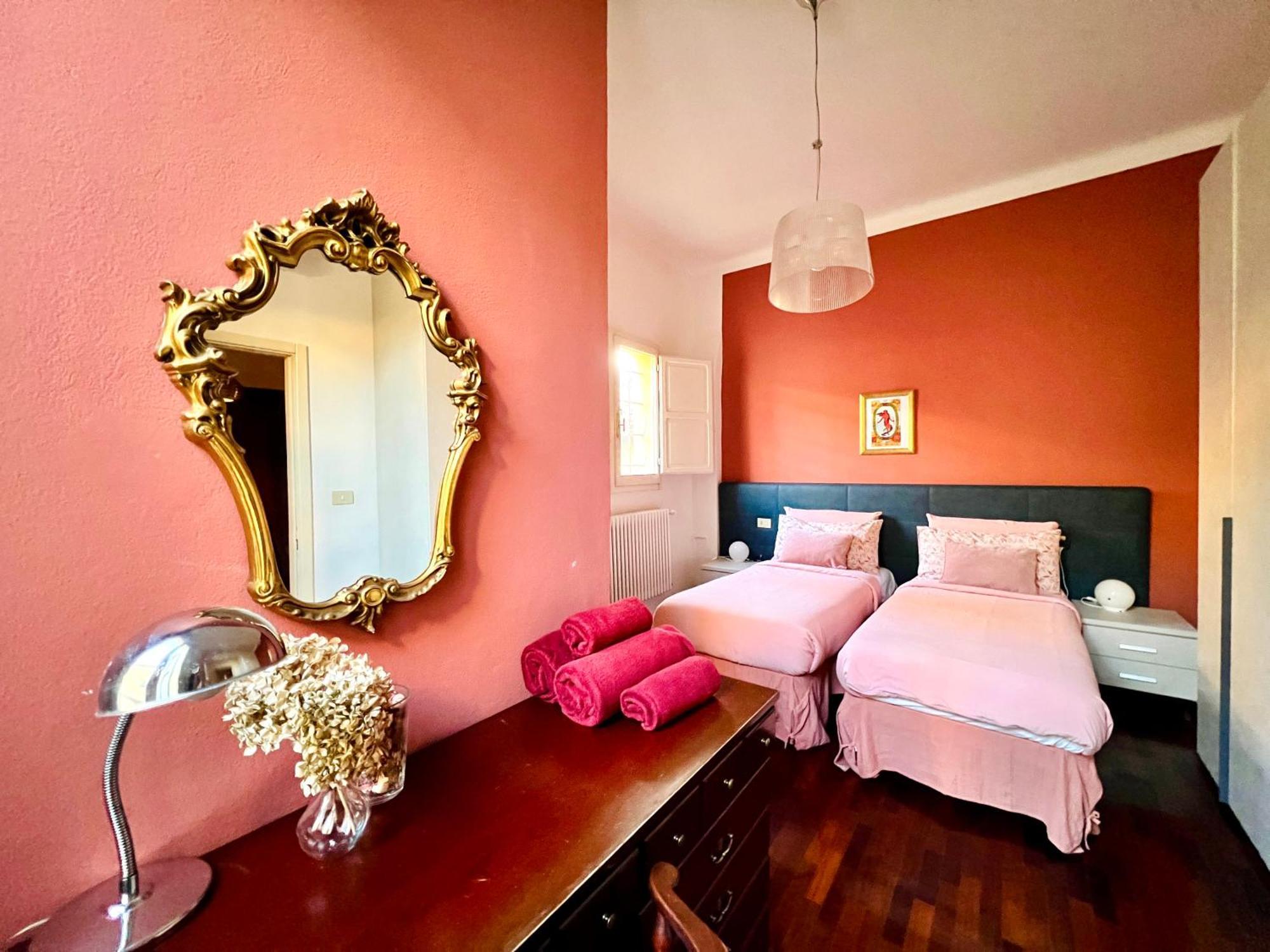 Appartement House Of Chariot - In The Heart Of Bologne Extérieur photo