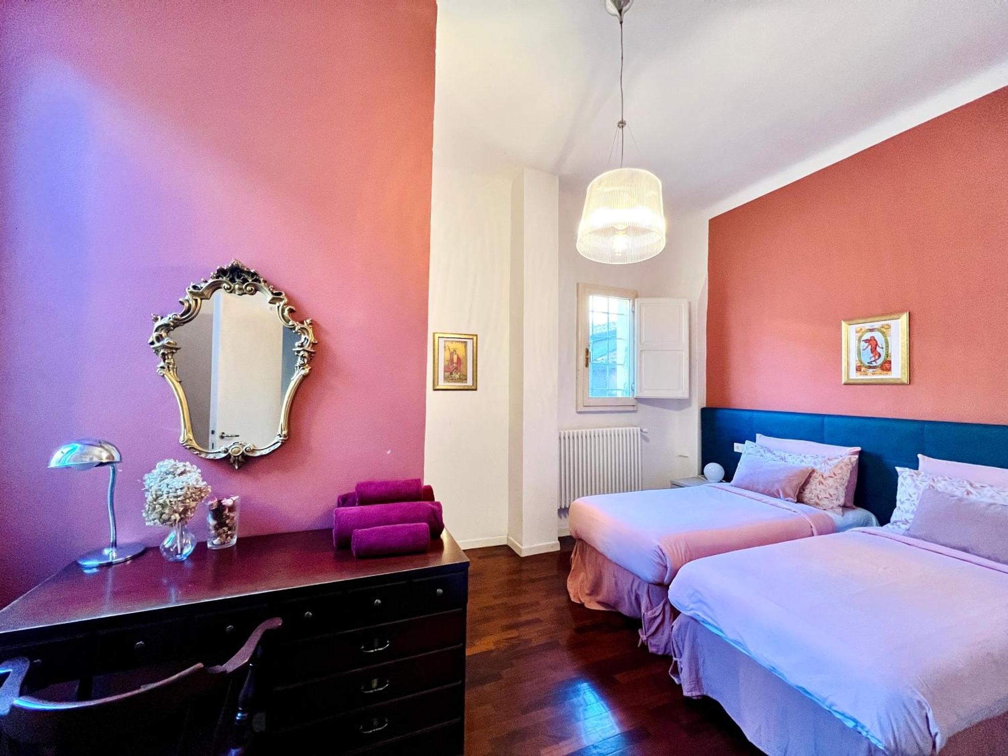 Appartement House Of Chariot - In The Heart Of Bologne Extérieur photo
